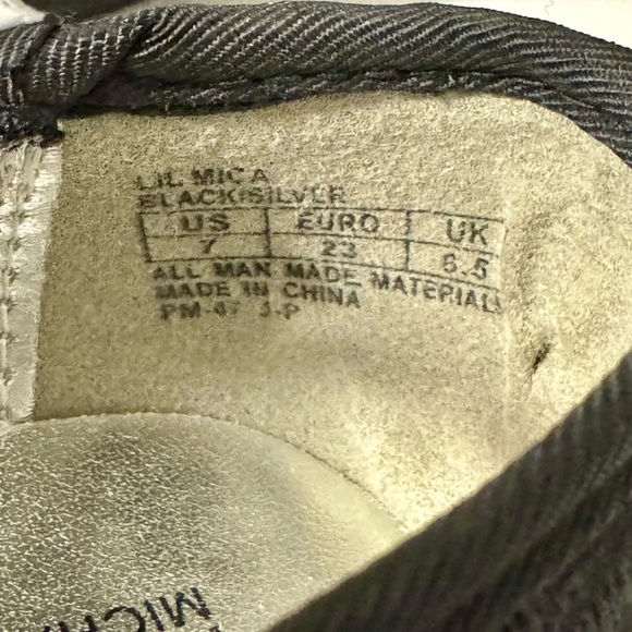 Michael Kors flats w straps, Little girls, baby girls, size 7, black - Picture 4 of 6